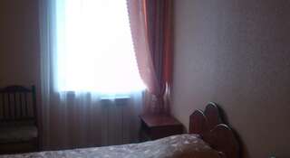 Гостиница Diamant Лазаревское Трехместный номер с общей ванной комнатой-4